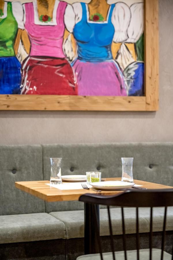 Arlen Inkl Premium Karte Im Sommer Hotel Sankt Anton am Arlberg