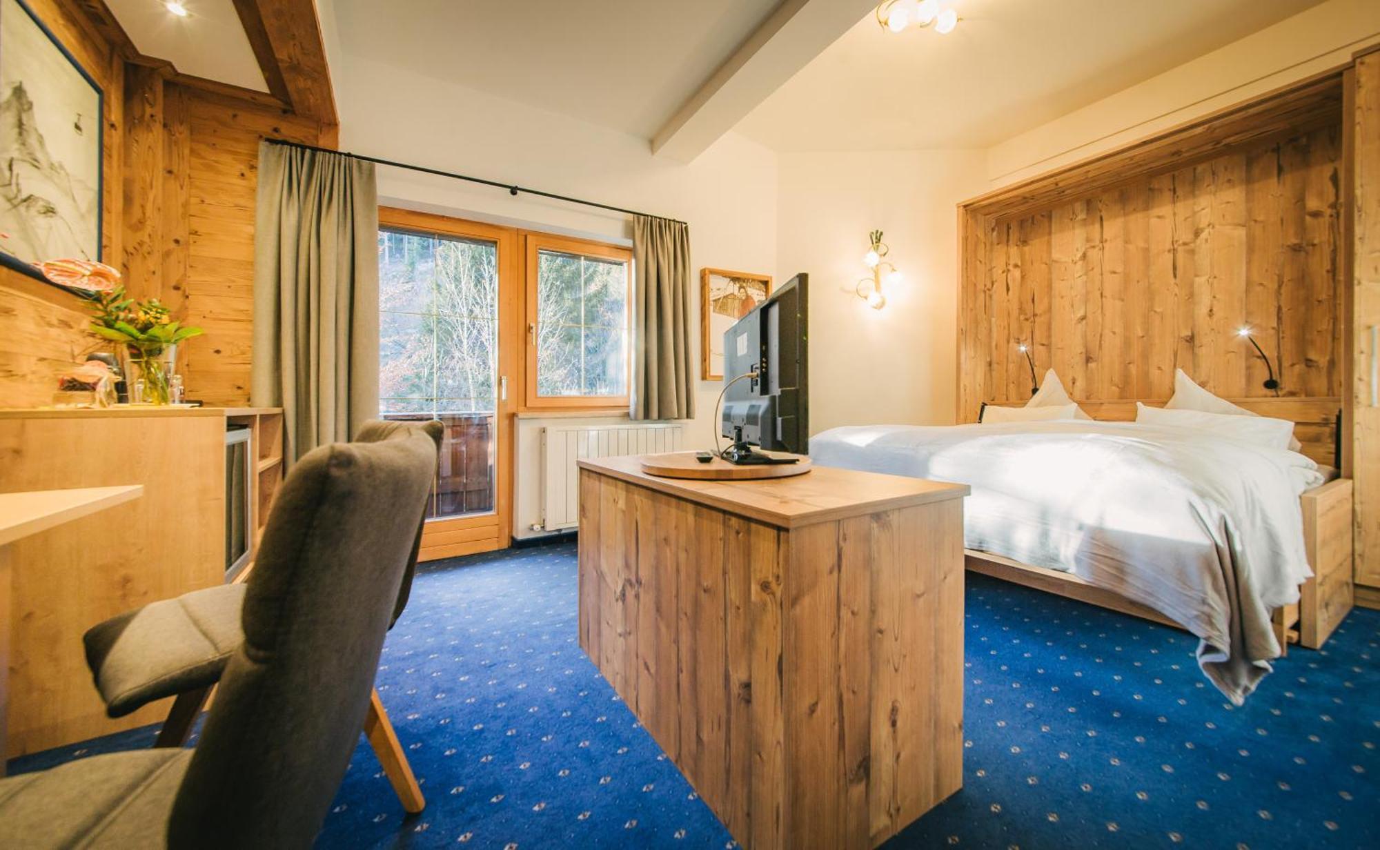 Arlen Inkl Premium Karte Im Sommer Hotel 4*