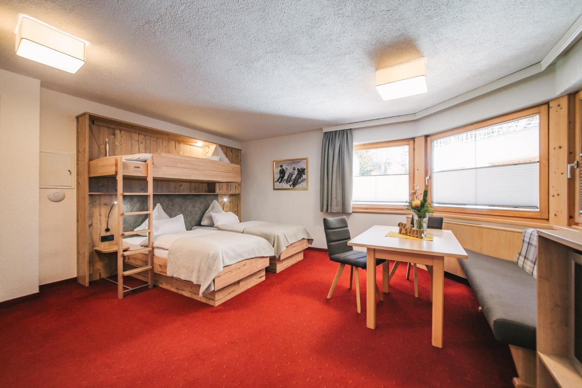Arlen Inkl Premium Karte Im Sommer Hotel 4*