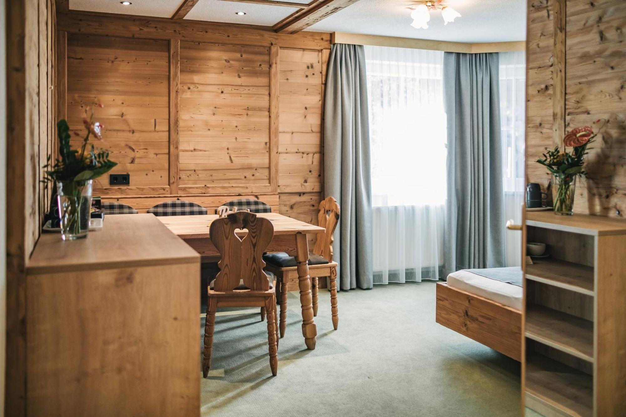 Hotel Arlen Inkl Premium Karte Im Sommer Sankt Anton am Arlberg