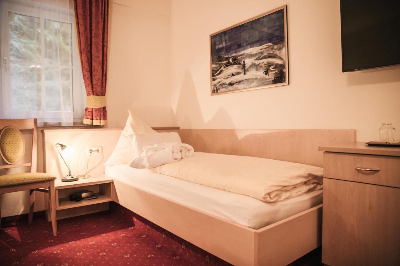 Hotel Arlen Inkl Premium Karte Im Sommer